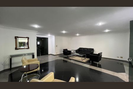 Apartamento à venda com 203m², 4 quartos e 4 vagas Apartamento à venda com 203m², 4 quartos e 4 vagasHall de entrada