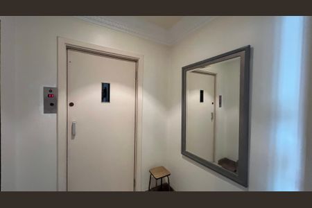 Apartamento à venda com 203m², 4 quartos e 4 vagas Apartamento à venda com 203m², 4 quartos e 4 vagasEntrada da Sala