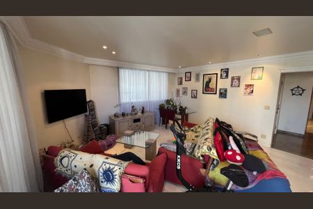 Apartamento à venda com 203m², 4 quartos e 4 vagas Apartamento à venda com 203m², 4 quartos e 4 vagasSala