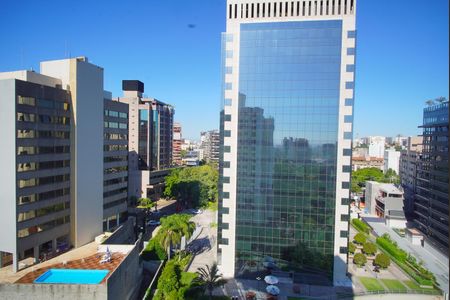 Apartamento à venda com 120m², 3 quartos e 2 vagasQuarto 1 - Suíte - Vista