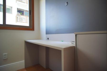 Apartamento à venda com 120m², 3 quartos e 2 vagasEscritório