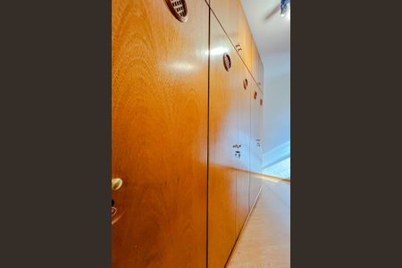 Apartamento à venda com 240m², 4 quartos e 4 vagasQuarto 4 - Suíte