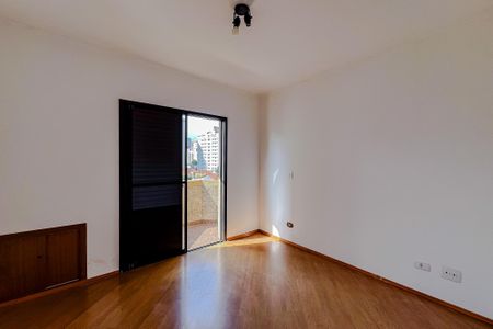 Apartamento à venda com 240m², 4 quartos e 4 vagasQuarto 4 - Suíte