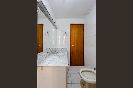 Apartamento à venda com 240m², 4 quartos e 4 vagasBanheiro da Suíte
