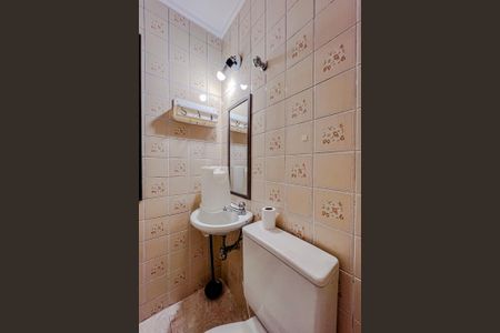 Apartamento à venda com 240m², 4 quartos e 4 vagasBanheiro de serviço