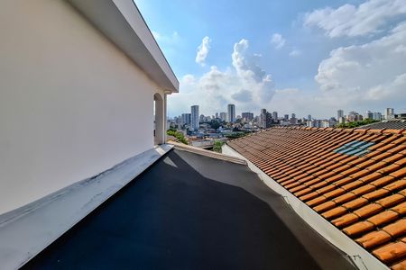 Casa para alugar com 360m², 4 quartos e 4 vagas Casa para alugar com 360m², 4 quartos e 4 vagasVista do Quarto 2