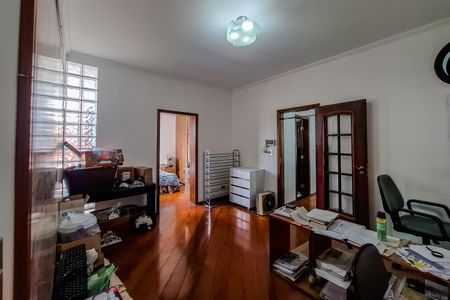Casa para alugar com 360m², 4 quartos e 4 vagas Casa para alugar com 360m², 4 quartos e 4 vagasEscritório