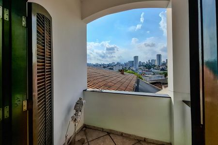 Casa para alugar com 360m², 4 quartos e 4 vagas Casa para alugar com 360m², 4 quartos e 4 vagasvaranda do Quarto 3