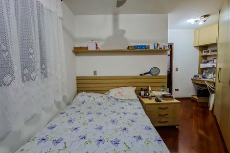 Casa para alugar com 360m², 4 quartos e 4 vagas Casa para alugar com 360m², 4 quartos e 4 vagasQuarto de Serviço
