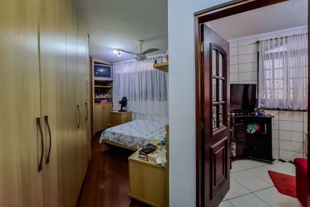Casa para alugar com 360m², 4 quartos e 4 vagas Casa para alugar com 360m², 4 quartos e 4 vagasQuarto de Serviço