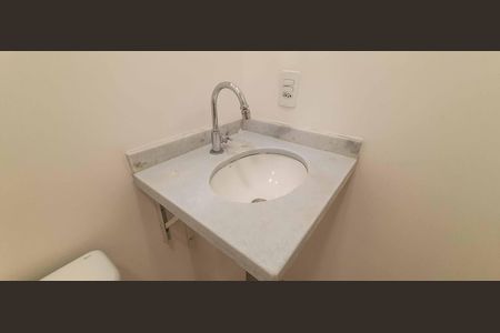 Apartamento para alugar com 36m², 1 quarto e 1 vaga Apartamento para alugar com 36m², 1 quarto e 1 vagaBanheiro