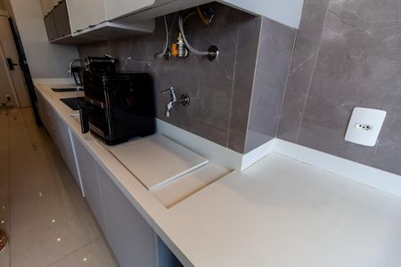 Apartamento à venda com 53m², 2 quartos e 1 vagaCozinha e Área de Serviço