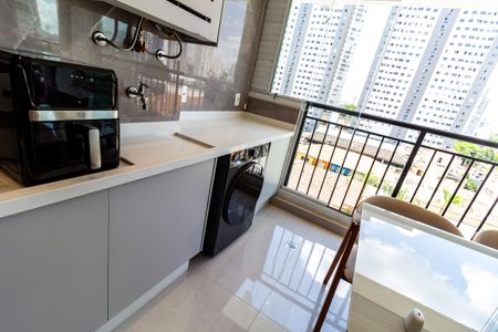 Apartamento à venda com 53m², 2 quartos e 1 vagaCozinha e Área de Serviço
