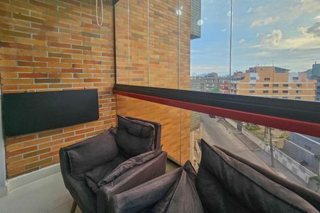 Apartamento para alugar com 66m², 2 quartos e 2 vagasvaranda Sala