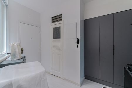 Apartamento à venda com 114m², 3 quartos e 1 vagaÁrea de Serviço