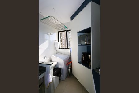 Apartamento para alugar com 56m², 2 quartos e 1 vaga Apartamento para alugar com 56m², 2 quartos e 1 vagaÁrea de Serviço