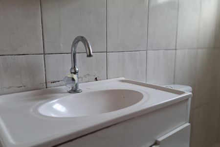 Casa para alugar com 42m², 1 quarto e 1 vagaBanheiro