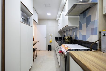 Apartamento à venda com 58m², 2 quartos e sem vaga Apartamento à venda com 58m², 2 quartos e sem vagaCozinha