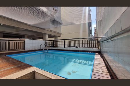 Apartamento à venda com 58m², 2 quartos e sem vaga Apartamento à venda com 58m², 2 quartos e sem vagaÁrea comum - Piscina