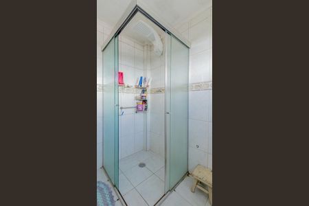 Apartamento à venda com 77m², 2 quartos e 1 vaga Apartamento à venda com 77m², 2 quartos e 1 vagaBanheiro