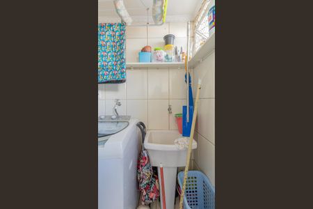 Apartamento à venda com 77m², 2 quartos e 1 vaga Apartamento à venda com 77m², 2 quartos e 1 vagaÁrea de Serviço