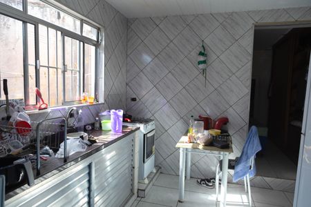 Casa à venda com 200m², 2 quartos e 2 vagas Casa à venda com 200m², 2 quartos e 2 vagasCozinha 2