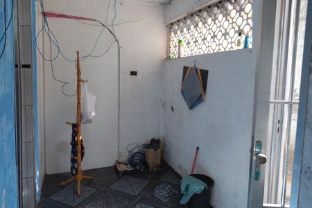 Casa à venda com 200m², 2 quartos e 2 vagas Casa à venda com 200m², 2 quartos e 2 vagasÁrea de Serviço