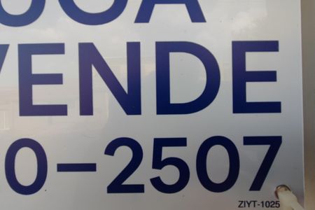 Casa à venda com 220m², 4 quartos e 2 vagasPlaquinha 