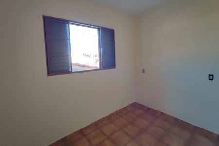 Casa à venda com 220m², 4 quartos e 2 vagasEdícula - Quarto