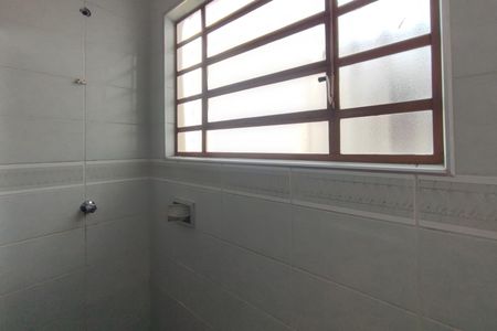 Casa à venda com 220m², 4 quartos e 2 vagasBanheiro Suíte