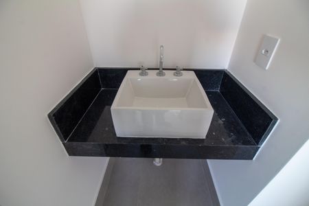 Apartamento à venda com 51m², 2 quartos e 1 vaga Apartamento à venda com 51m², 2 quartos e 1 vagaBanheiro