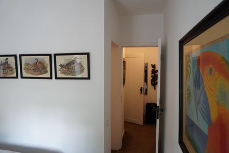 Casa à venda com 320m², 3 quartos e 2 vagasQuarto 1