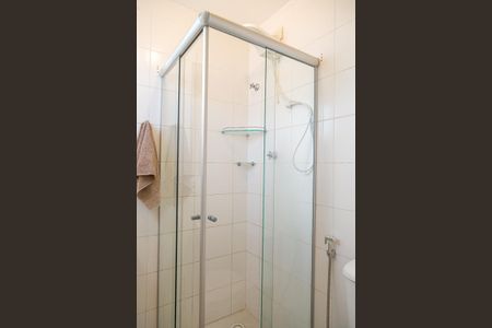 Apartamento à venda com 60m², 2 quartos e 1 vaga Apartamento à venda com 60m², 2 quartos e 1 vagaBanheiro da Suíte