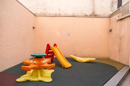 Apartamento à venda com 60m², 2 quartos e 1 vaga Apartamento à venda com 60m², 2 quartos e 1 vagaPlayground