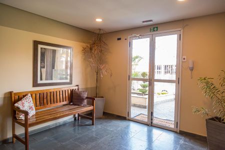 Apartamento à venda com 60m², 2 quartos e 1 vaga Apartamento à venda com 60m², 2 quartos e 1 vagaHall Social