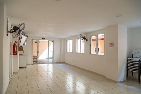 Apartamento à venda com 60m², 2 quartos e 1 vaga Apartamento à venda com 60m², 2 quartos e 1 vagaÁrea comum - Salão de festas