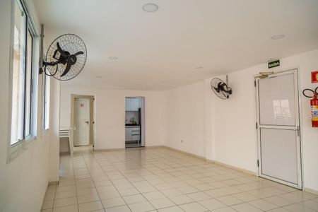 Apartamento à venda com 60m², 2 quartos e 1 vaga Apartamento à venda com 60m², 2 quartos e 1 vagaÁrea comum - Salão de festas