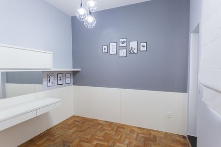 Casa à venda com 333m², 4 quartos e 3 vagas Casa à venda com 333m², 4 quartos e 3 vagasSuíte 3