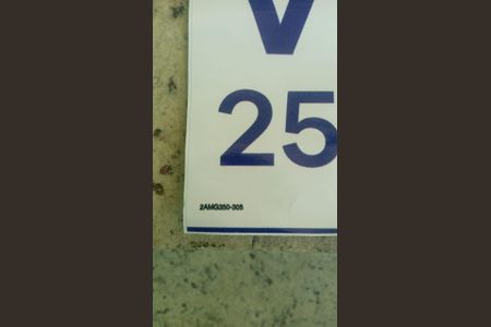 Casa à venda com 333m², 4 quartos e 3 vagas Casa à venda com 333m², 4 quartos e 3 vagasPlaca