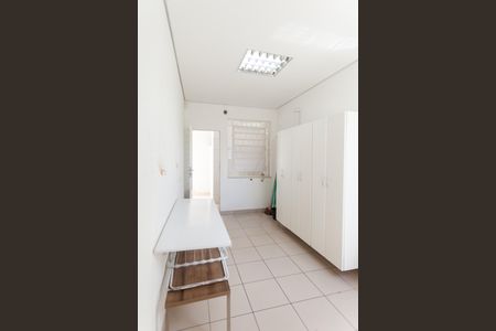 Casa à venda com 333m², 4 quartos e 3 vagas Casa à venda com 333m², 4 quartos e 3 vagasÁrea de Serviço