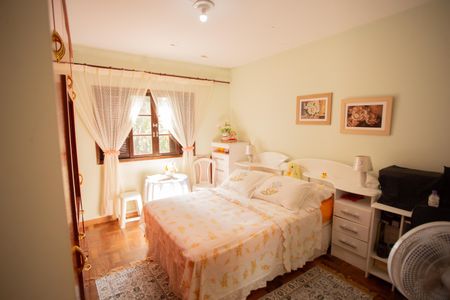 Casa à venda com 149m², 3 quartos e 2 vagas Casa à venda com 149m², 3 quartos e 2 vagasQUARTO 3