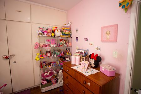 Casa à venda com 149m², 3 quartos e 2 vagas Casa à venda com 149m², 3 quartos e 2 vagasQUARTO 2