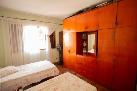 Casa à venda com 149m², 3 quartos e 2 vagas Casa à venda com 149m², 3 quartos e 2 vagasQUARTO 1