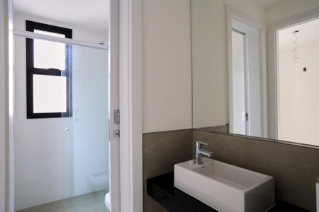 Apartamento à venda com 65m², 2 quartos e 2 vagasBanheiro Social