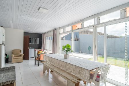 Casa de condomínio à venda com 185m², 3 quartos e 2 vagasChurrasqueira