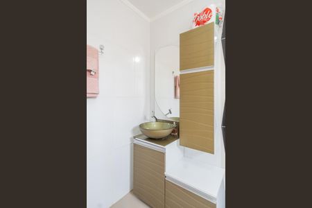 Casa de condomínio à venda com 185m², 3 quartos e 2 vagasBanheiro da Suíte