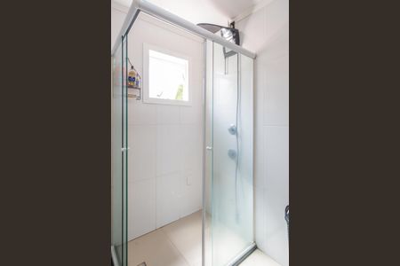 Casa de condomínio à venda com 185m², 3 quartos e 2 vagasBanheiro da Suíte