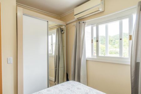 Casa de condomínio à venda com 185m², 3 quartos e 2 vagasQuarto 1