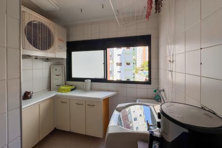 Apartamento à venda com 105m², 3 quartos e 2 vagasÁrea de Serviço