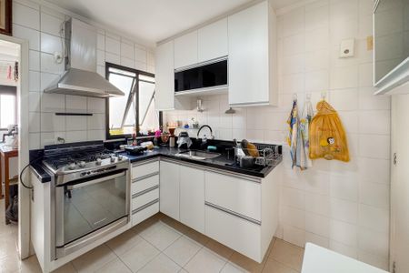 Apartamento à venda com 105m², 3 quartos e 2 vagasCozinha